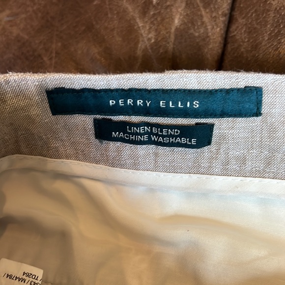 Perry Ellis - Picture 5 of 5